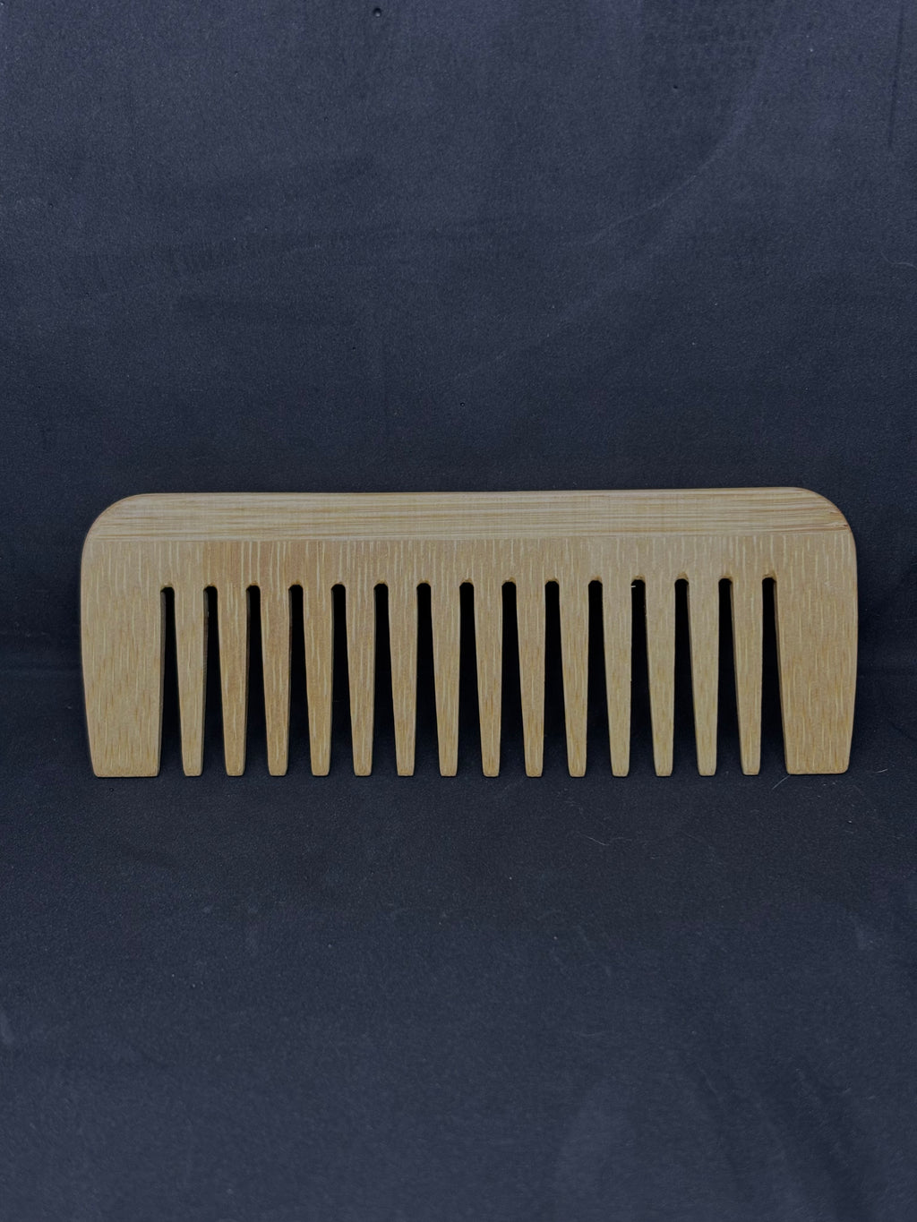 Peigne à dents larges